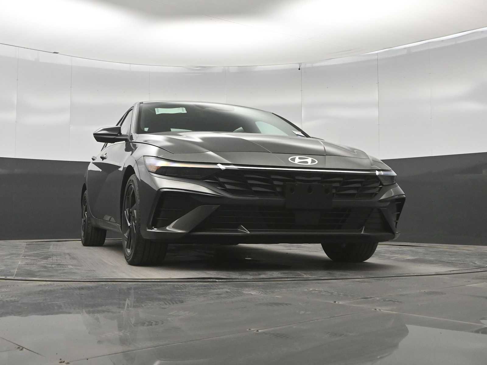 New 2026 Hyundai Elantra SEL Sport Premium FWD image 34