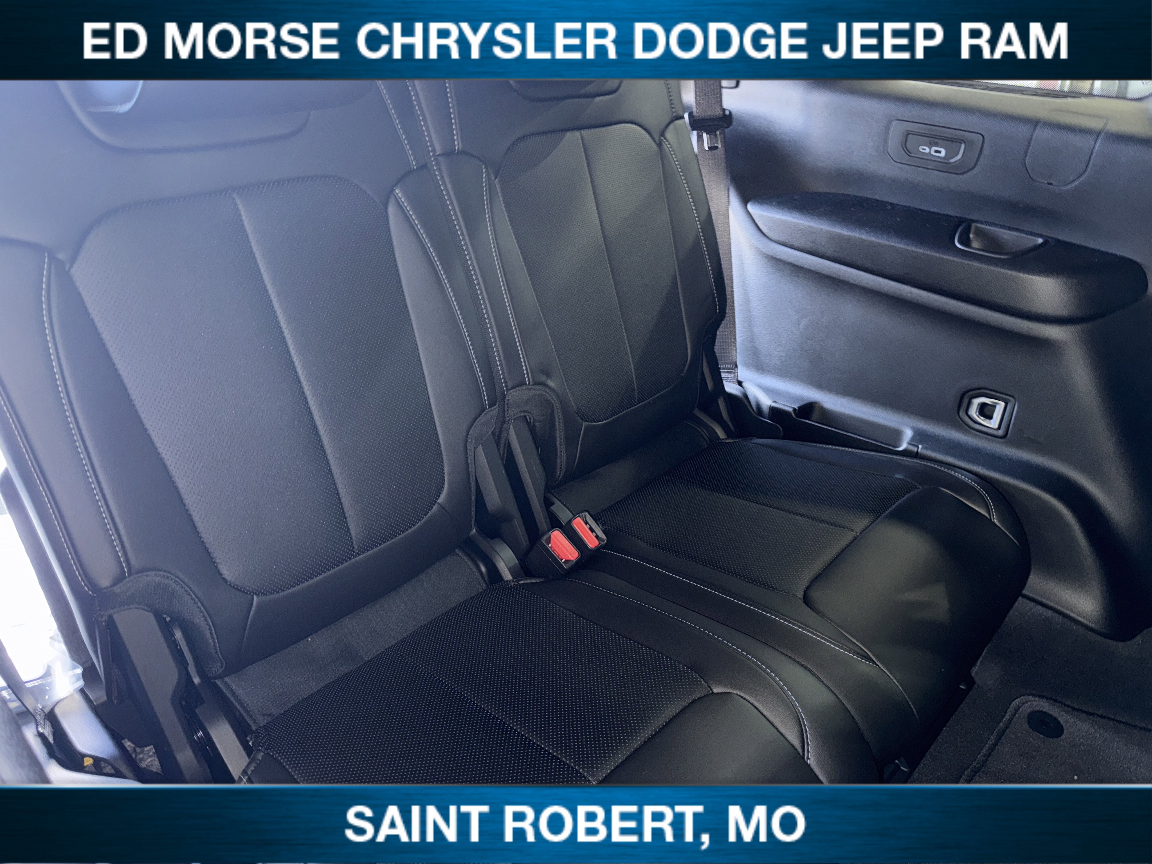 New 2025 Jeep Grand Cherokee L Limited w/ Luxury Tech Group II image 33