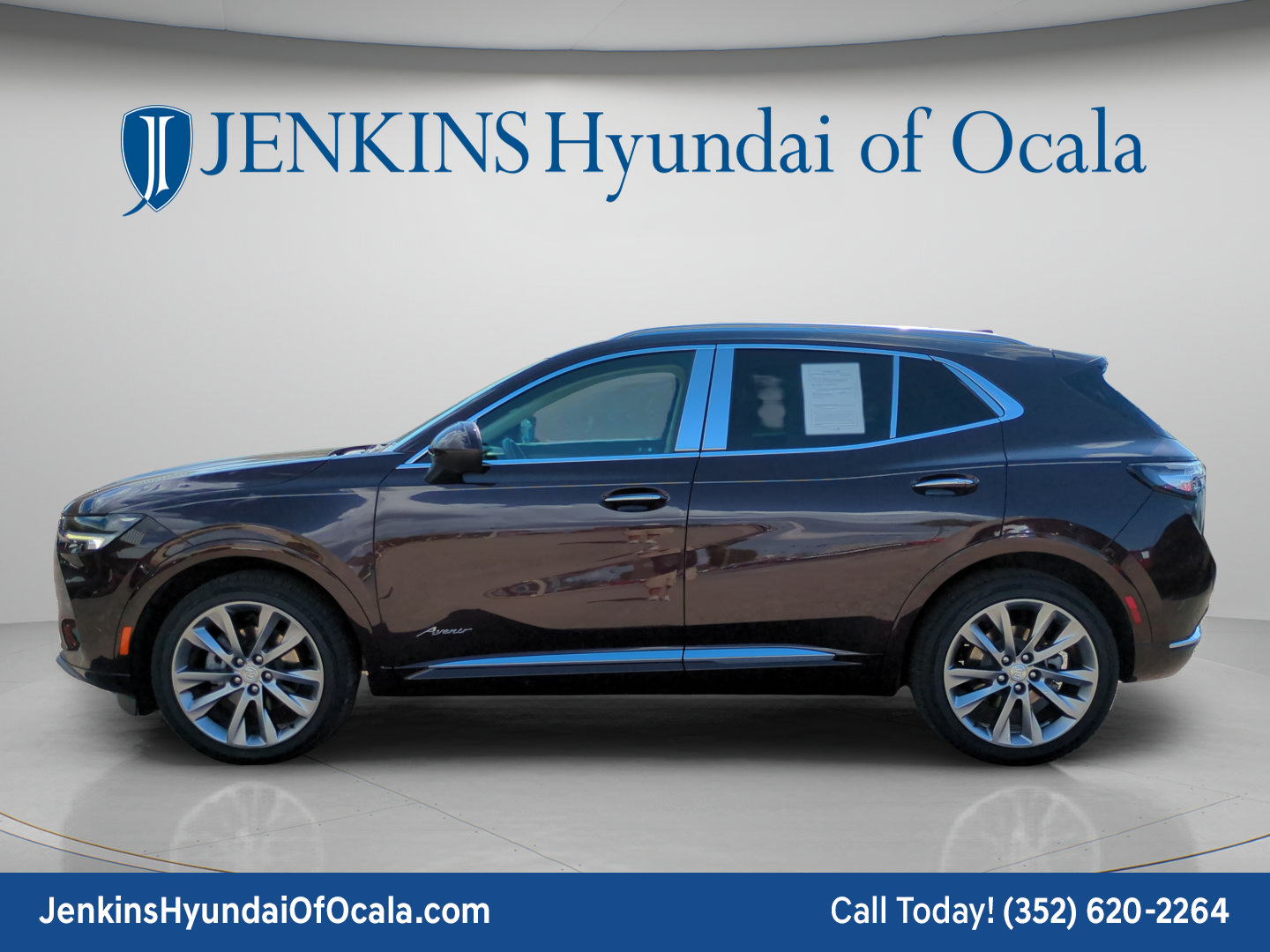 Used 2021 Buick Envision Avenir w/ Technology Package II FWD image 6