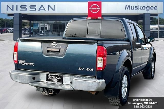 Used 2018 Nissan Frontier SV image 5