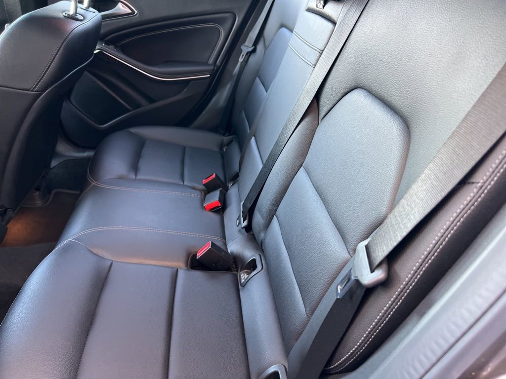 Used 2019 Mercedes-Benz GLA 250 4MATIC image 34