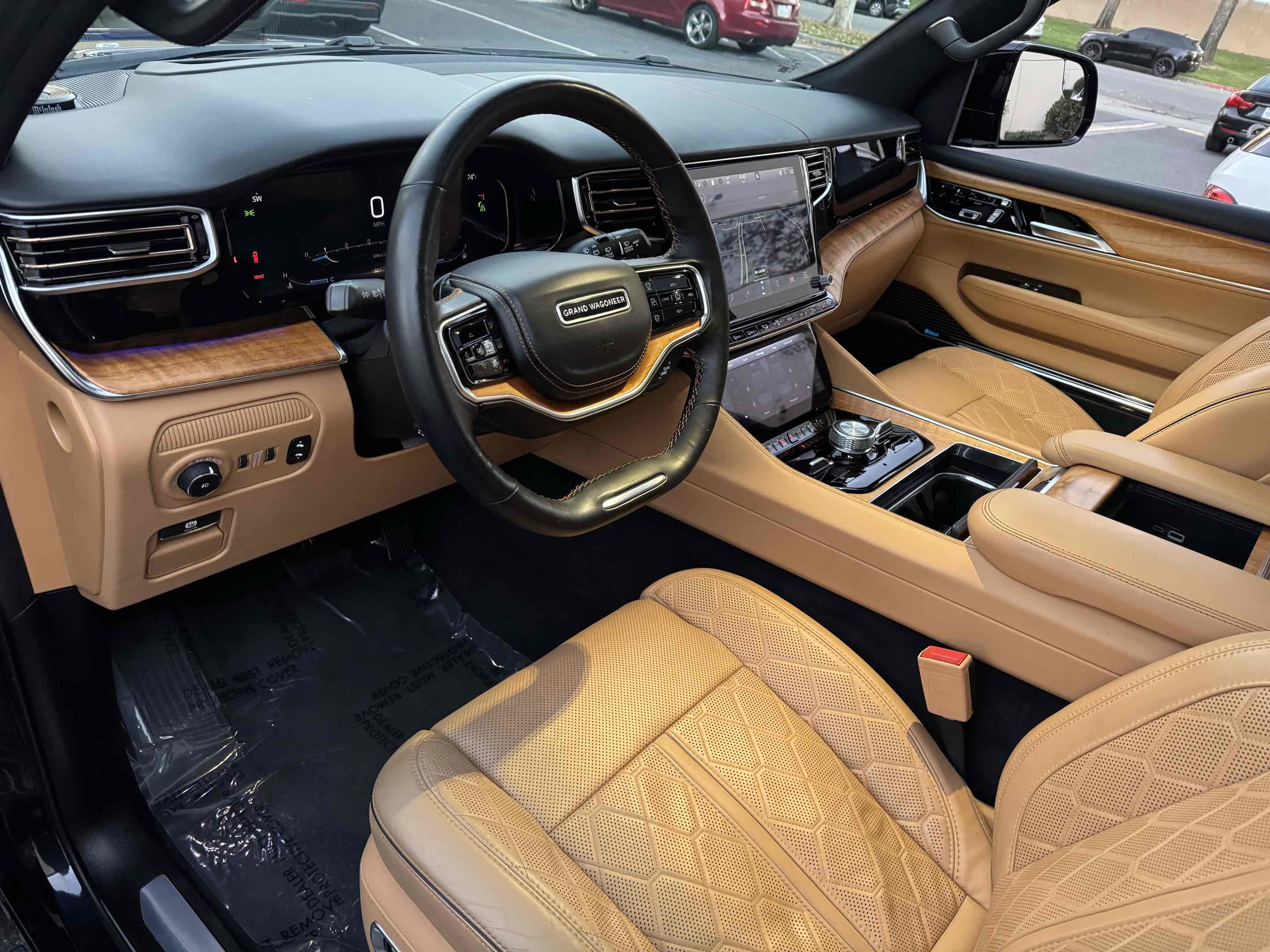 Used 2023 Jeep Grand Wagoneer L Series III image 37