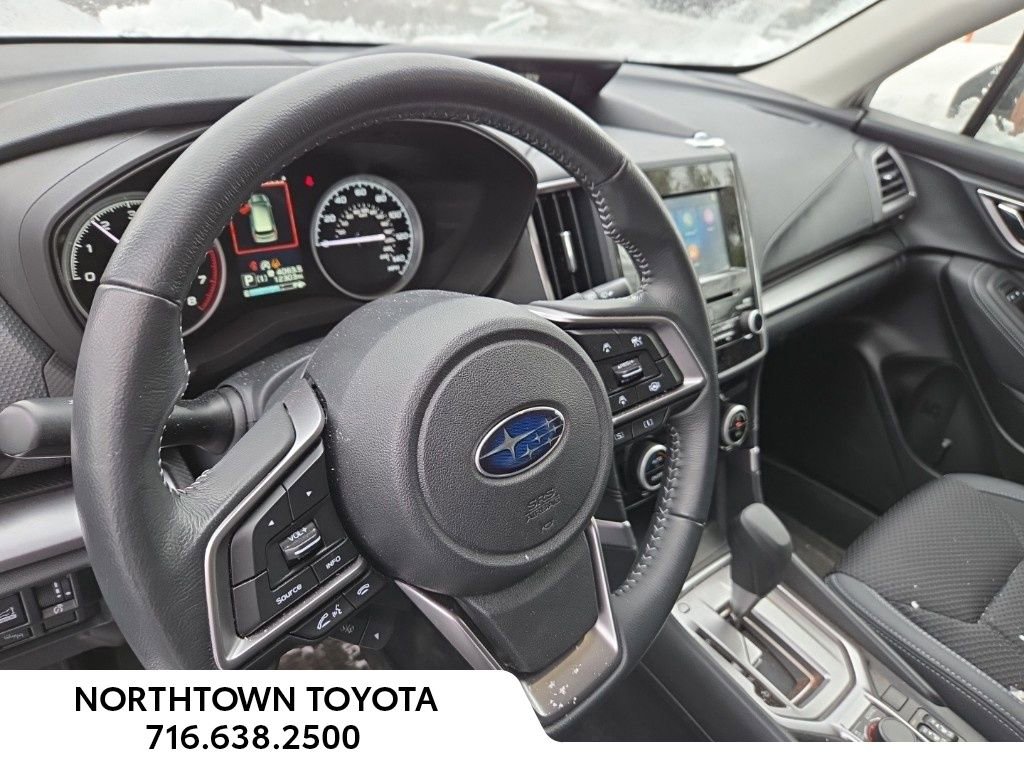 Used 2022 Subaru Forester Premium image 12
