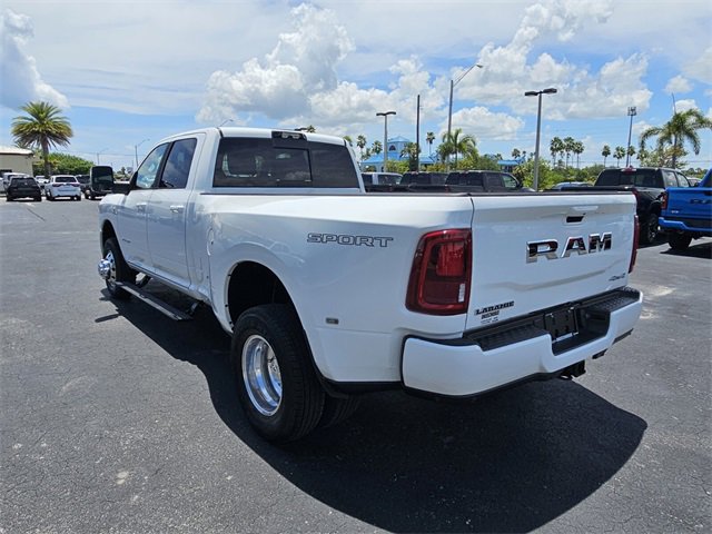 New 2025 RAM 3500 Laramie image 9