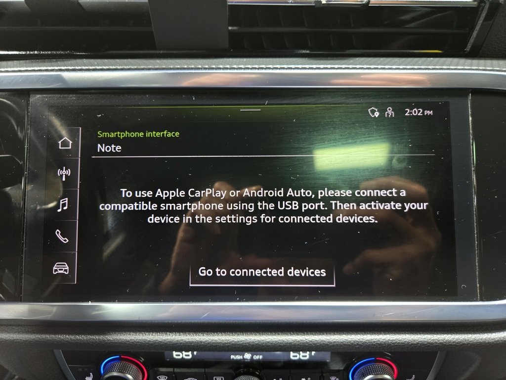 Used 2024 Audi Q3 2.0T Premium image 24