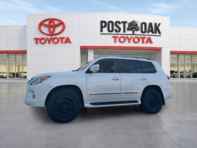Used 2015 Lexus LX 570 4WD video 1