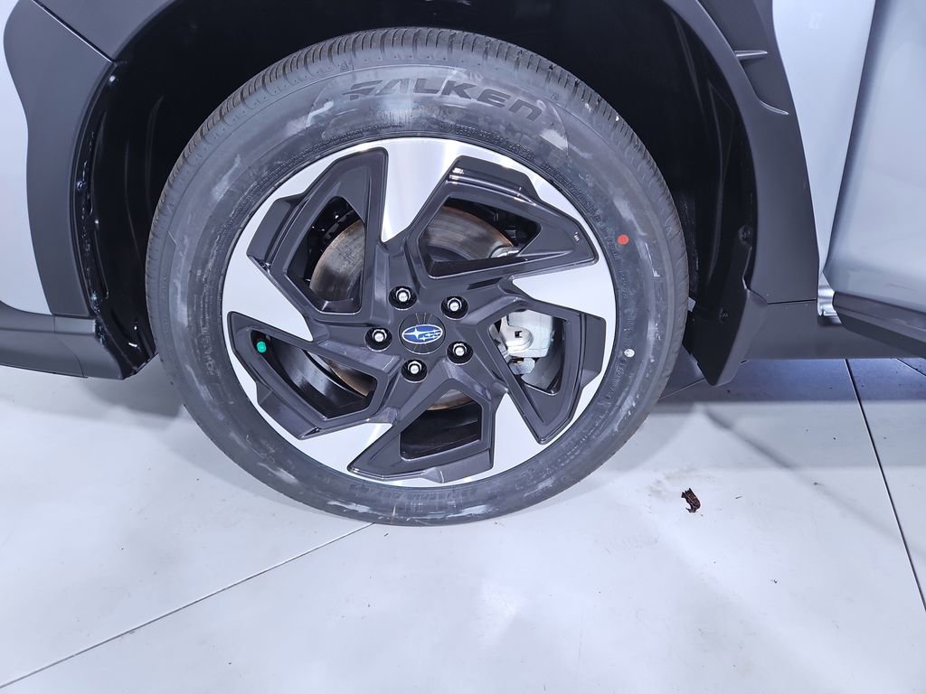 New 2025 Subaru Crosstrek 2.5i Limited w/ Crosstrek Mirror Package image 26