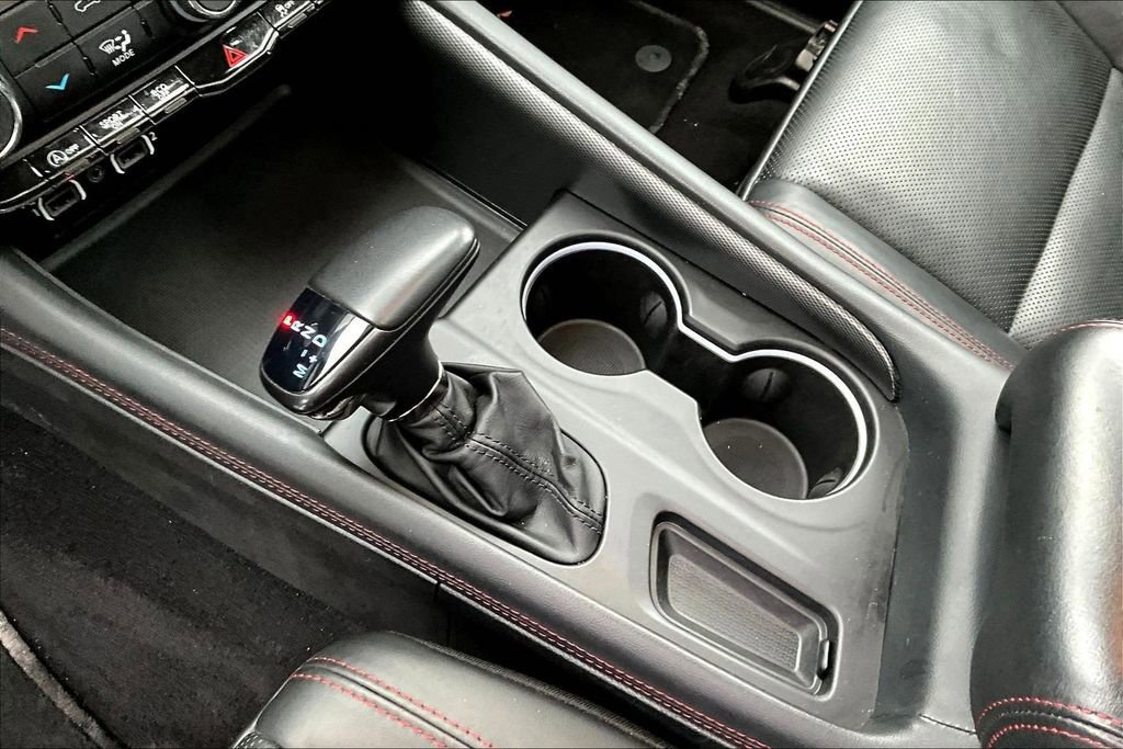 Used 2024 Dodge Durango GT image 18