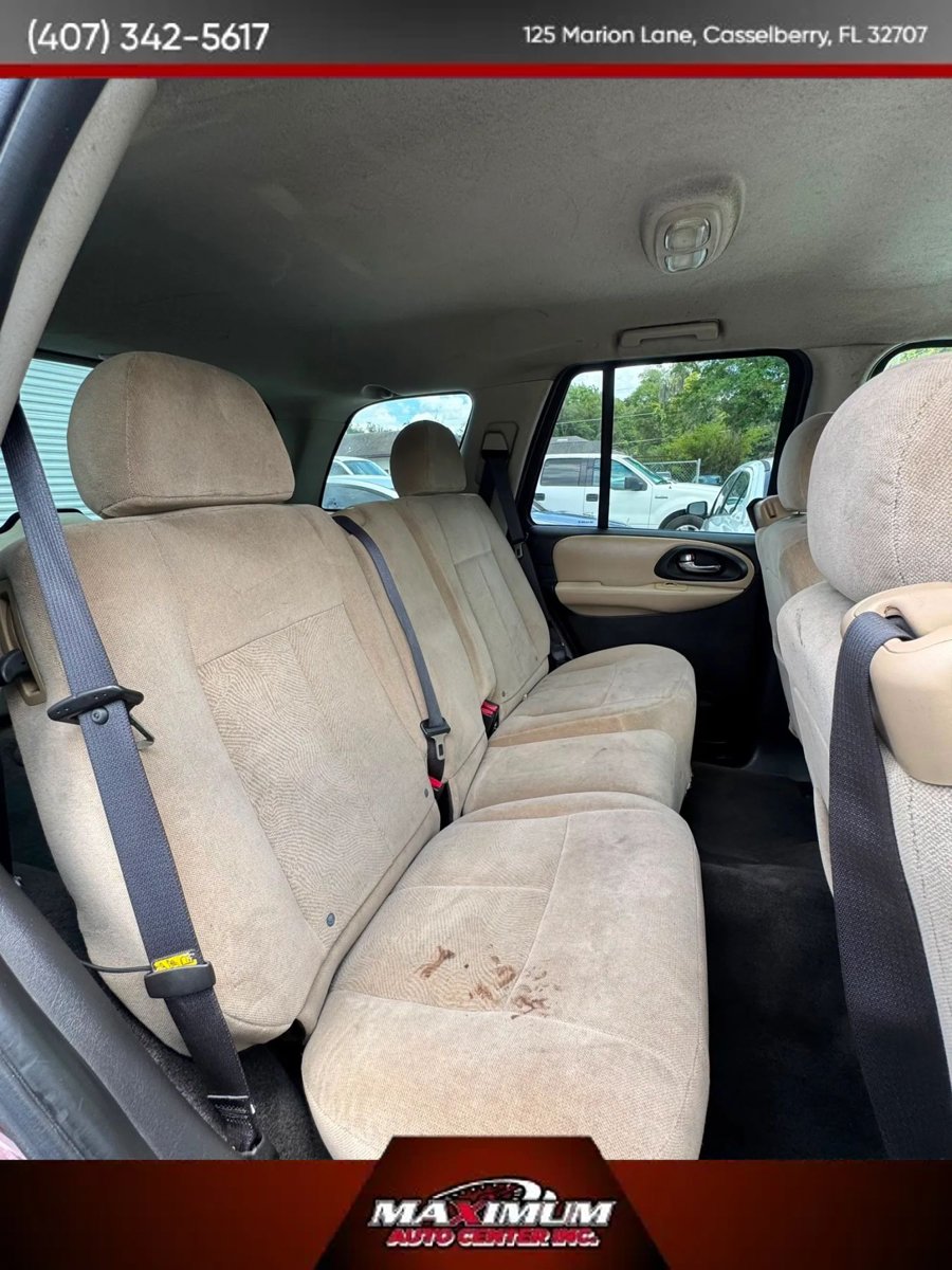 Used 2006 Chevrolet TrailBlazer LS w/ LS Preferred Equipment Group RWD image 16