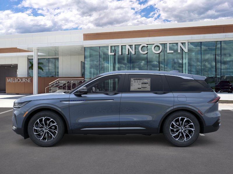 New 2026 Lincoln Nautilus Premier w/ Equipment Group 102A AWD/4WD image 3