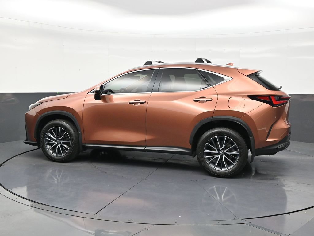 Used 2025 Lexus NX 250 FWD w/ Accessory Package (A2) image 2