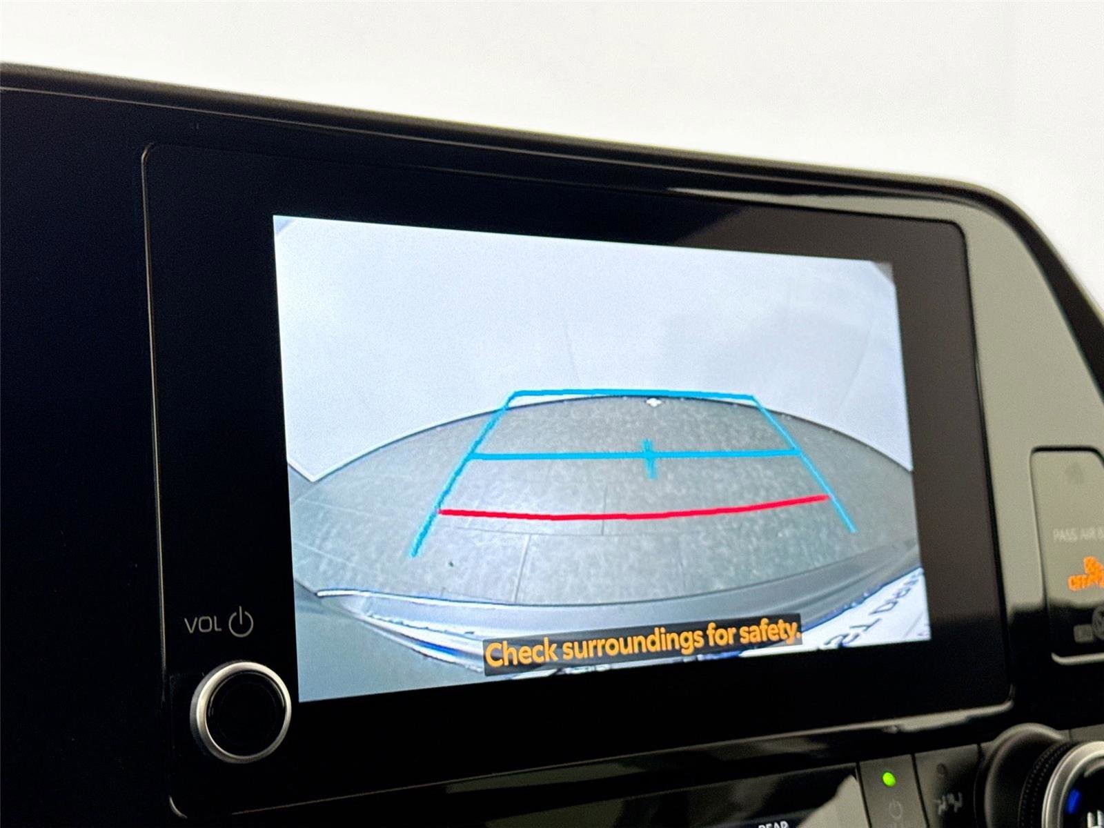 Certified 2025 Toyota Highlander LE image 23