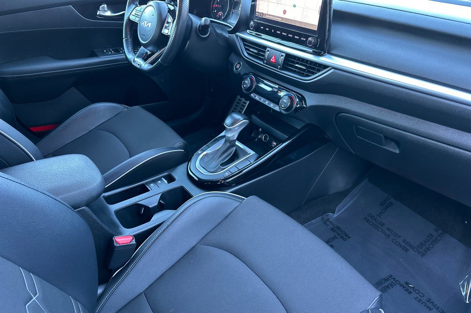 Used 2023 Kia Forte GT-Line w/ GT-Line Technology Package image 12