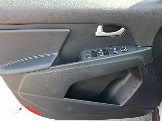 Used 2016 Kia Sportage EX AWD/4WD image 12