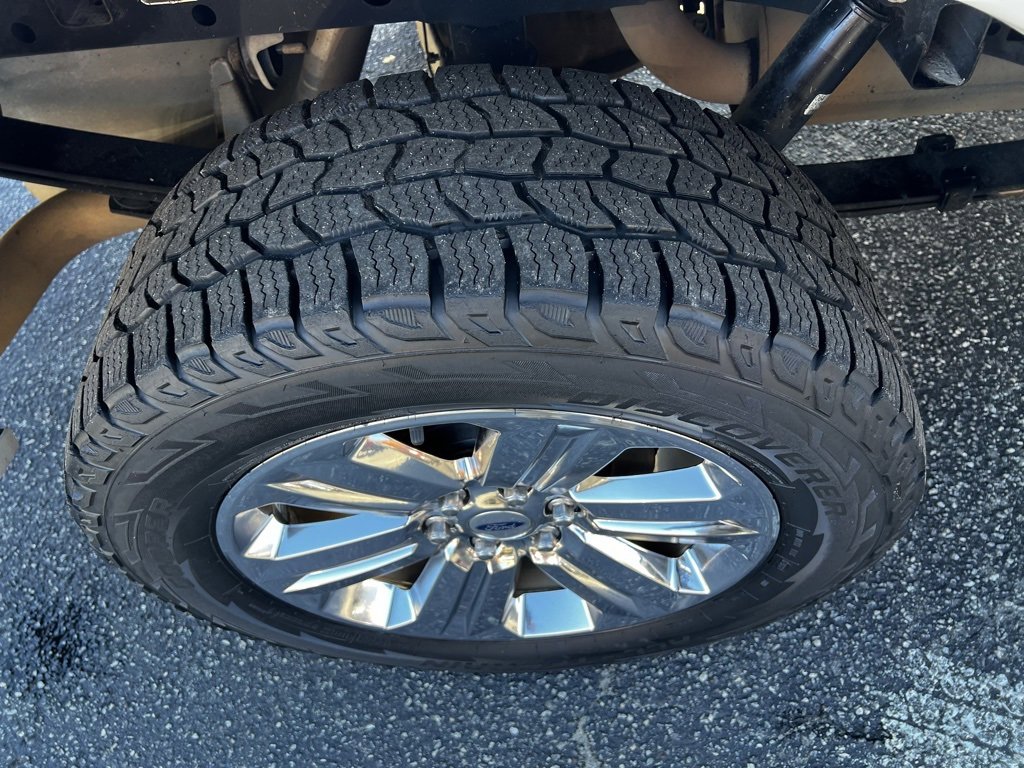 Used 2018 Ford F150 Lariat w/ Equipment Group 502A Luxury image 38