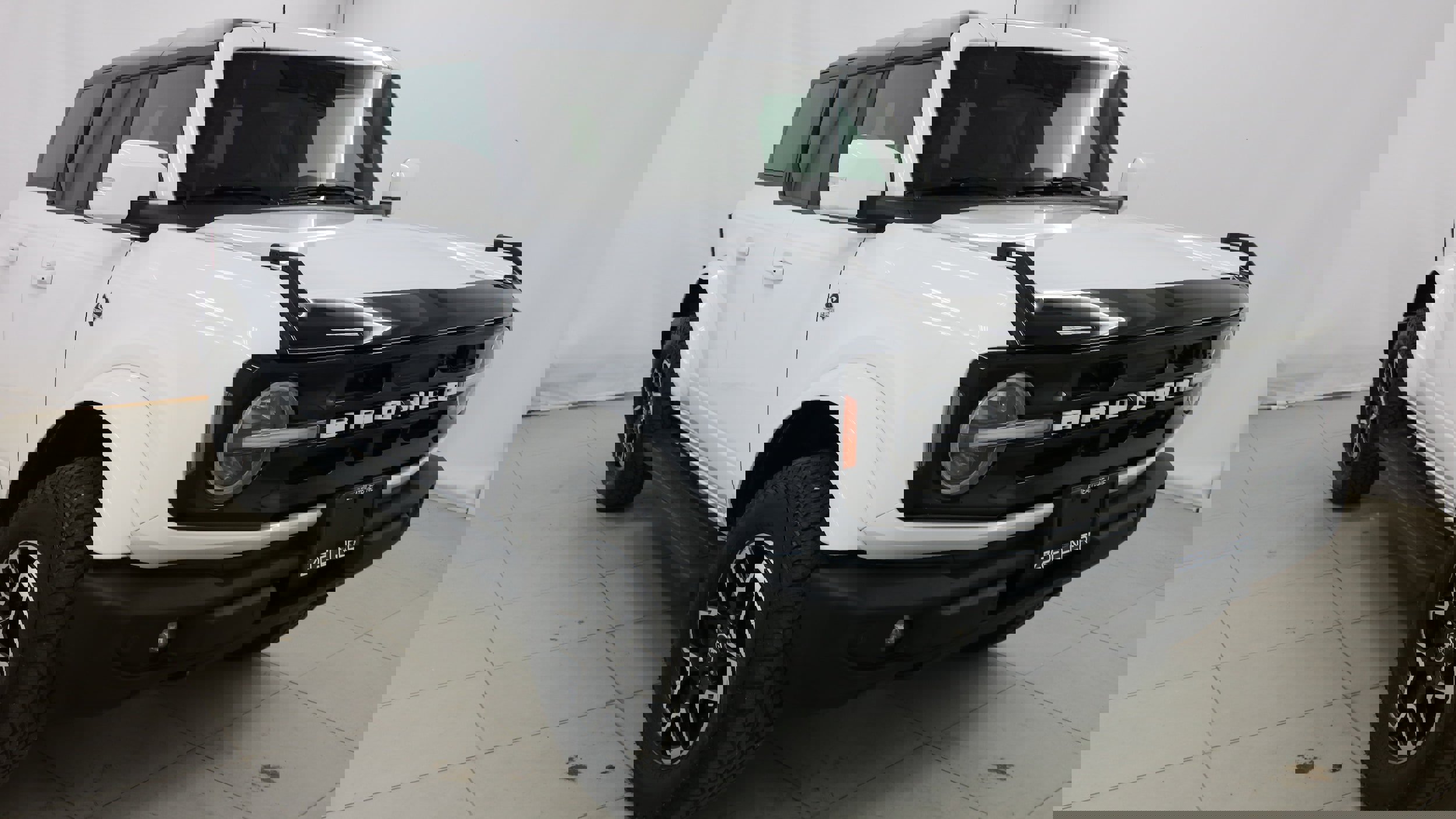 Used 2023 Ford Bronco Outer Banks image 10