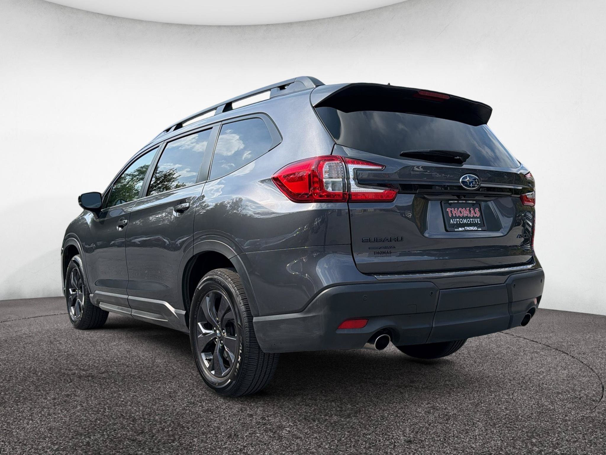 Certified 2026 Subaru Ascent Premium AWD/4WD image 5