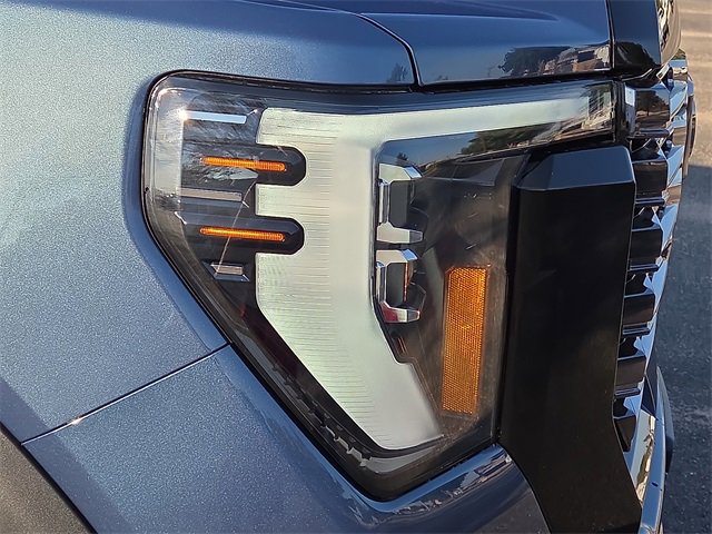 New 2026 GMC Sierra 2500 Denali Ultimate w/ Max Trailering Package image 8