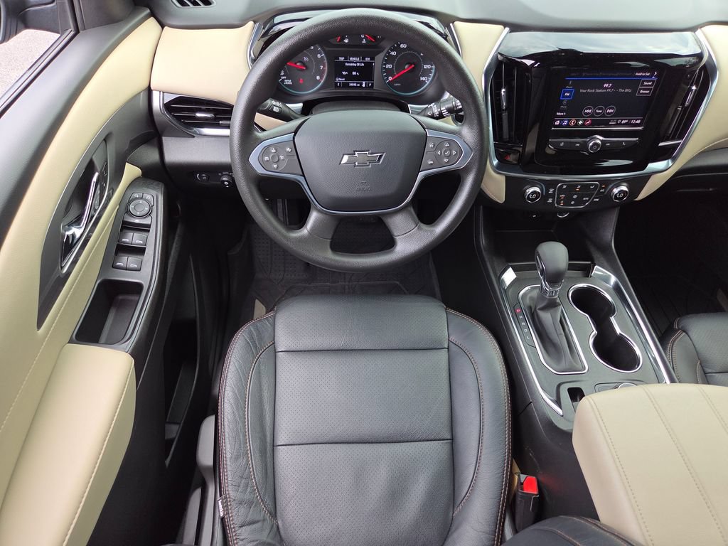Used 2023 Chevrolet Traverse LS w/ Midnight/Sport Edition FWD image 28
