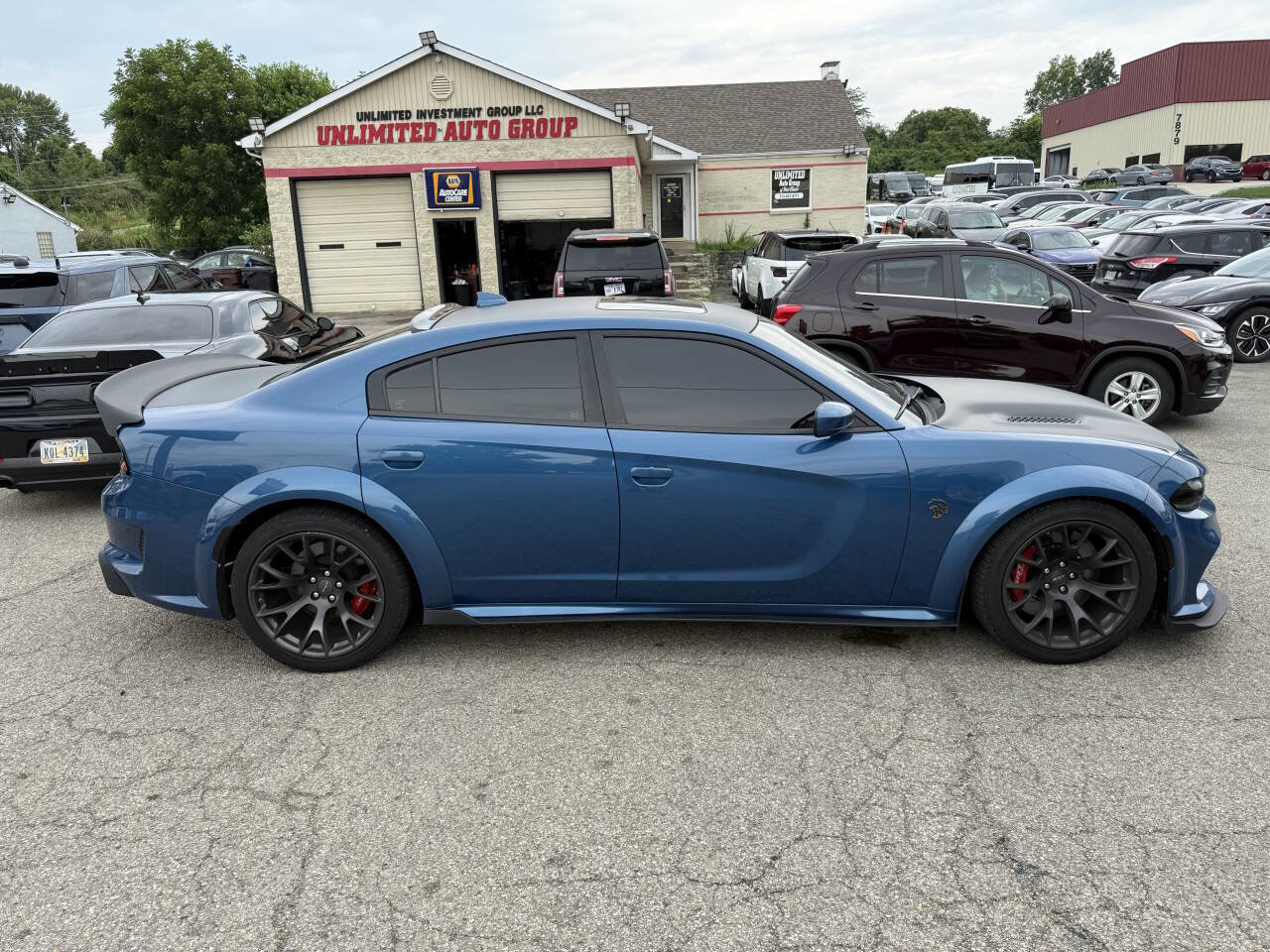 Used 2021 Dodge Charger SRT Hellcat image 6