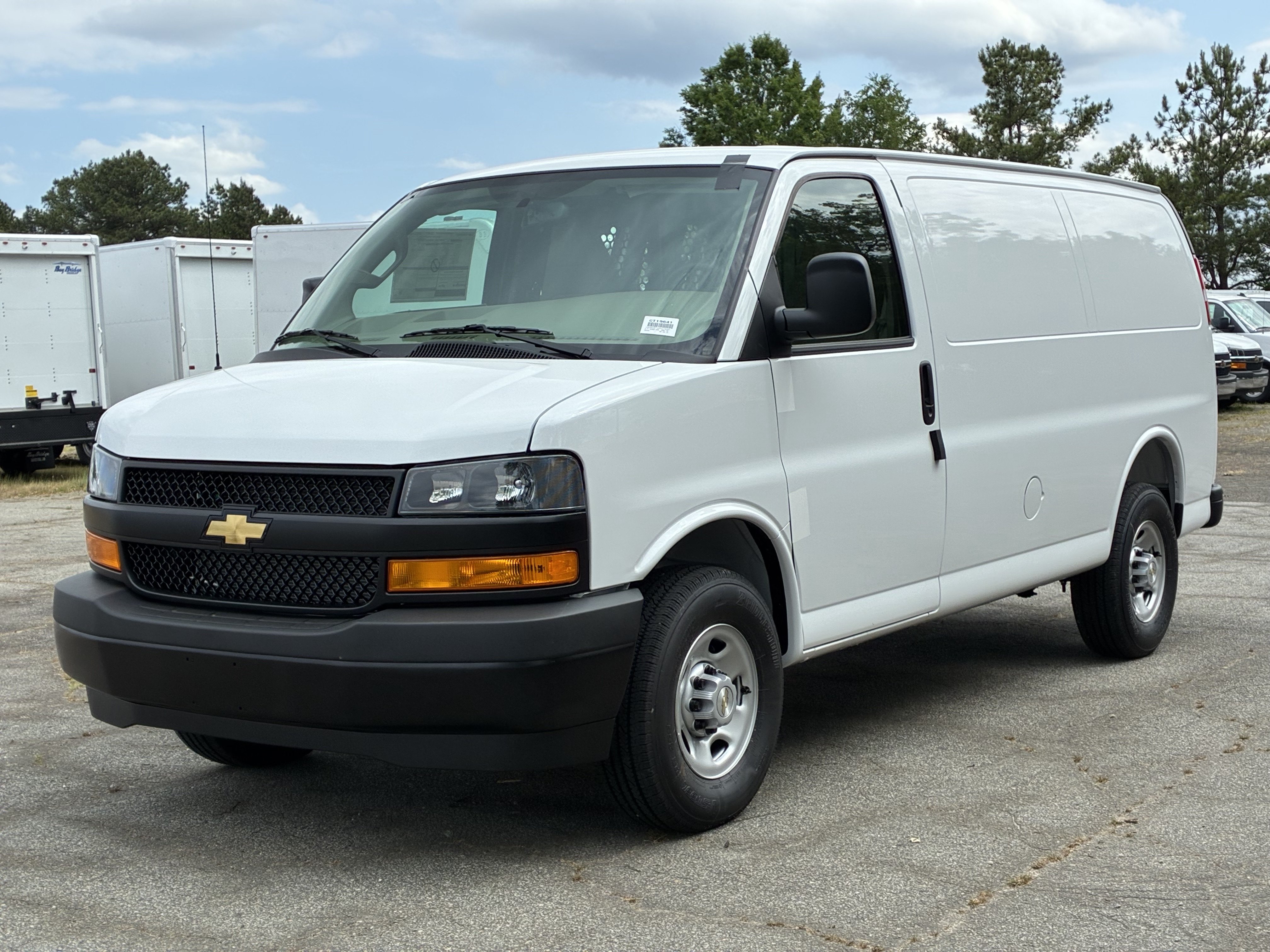 New 2026 Chevrolet Express 2500 w/ Driver Convenience Package RWD image 6