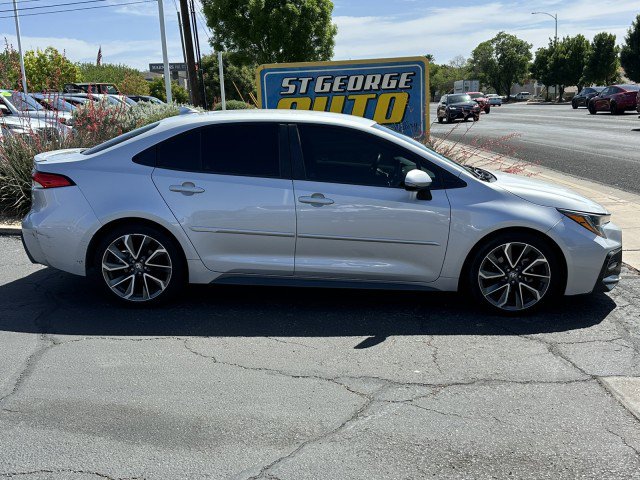 Used 2021 Toyota Corolla SE w/ Carpet Mat Package (TMS) image 2