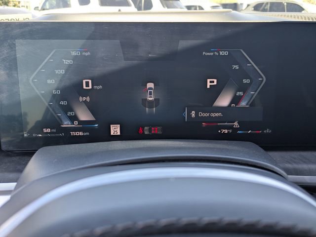 Used 2025 BMW X7 M60i w/ Climate Comfort Package AWD/4WD image 28