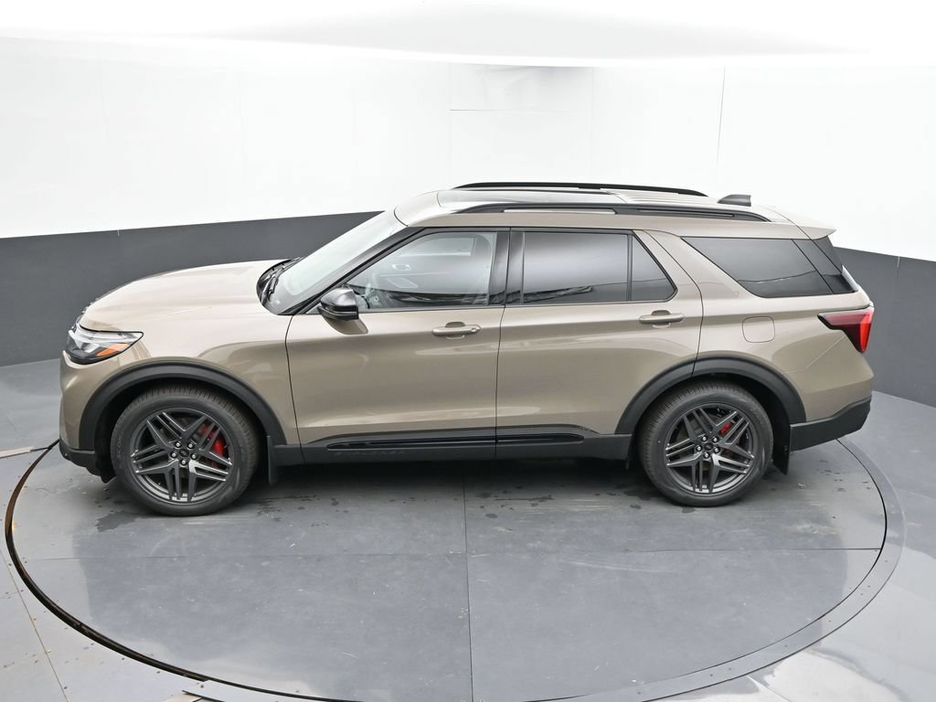 New 2026 Ford Explorer ST w/ Sun And Sound Package AWD/4WD image 41