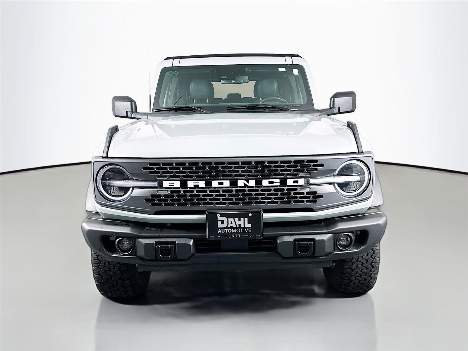 Used 2023 Ford Bronco Badlands image 2