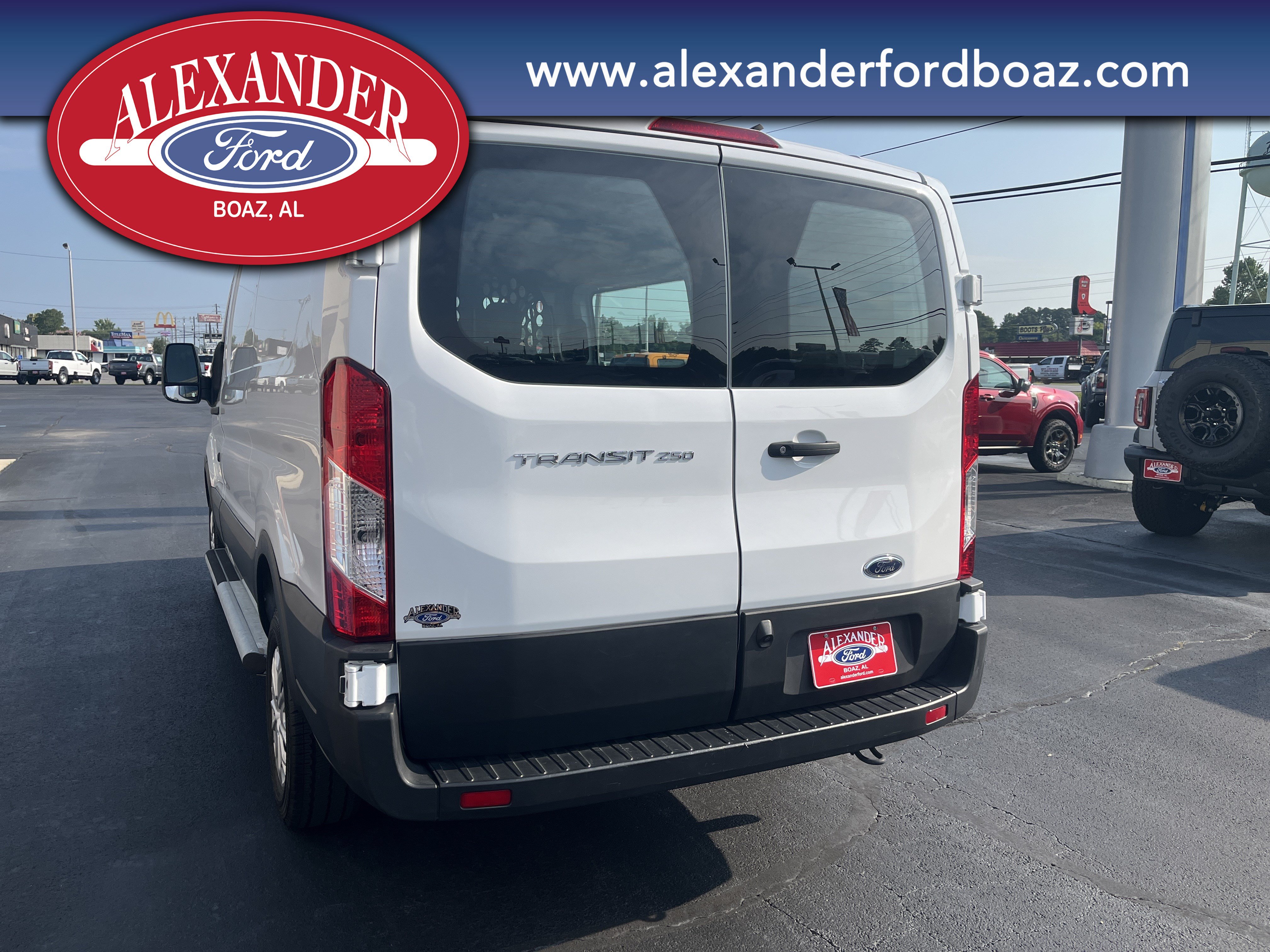 Used 2025 Ford Transit 250 Low Roof w/ Exterior Upgrade Package RWD image 6