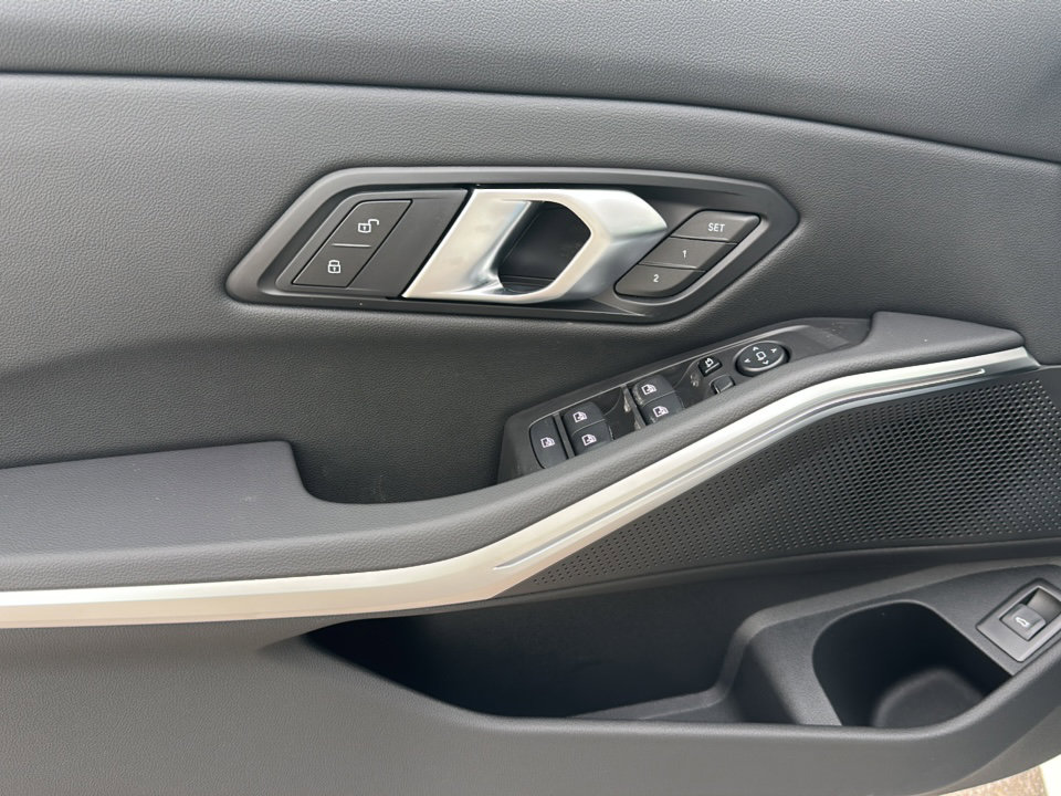 New 2026 BMW 330i Sedan w/ M Sport Package image 14