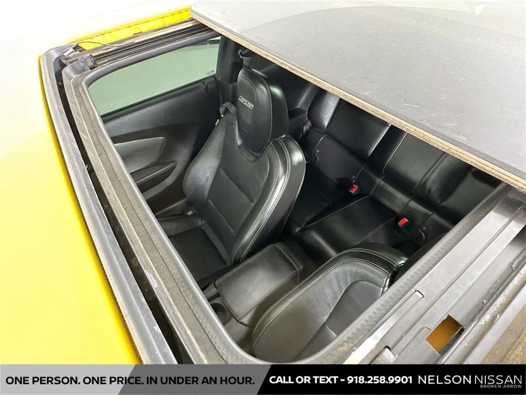 Used 2010 Chevrolet Camaro SS w/ RS Package image 20