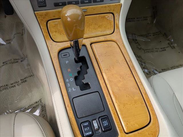 Used 2004 Lexus SC 430 Convertible RWD image 15
