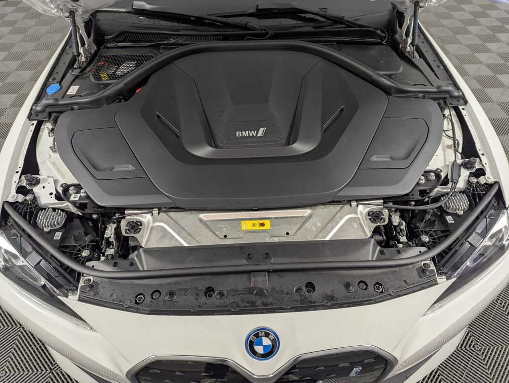 Used 2023 BMW i4 eDrive40 w/ Premium Package image 26