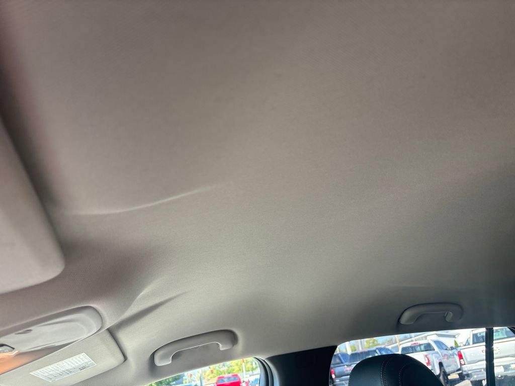 Used 2023 Buick Encore GX Select w/ Sport Touring Package image 28