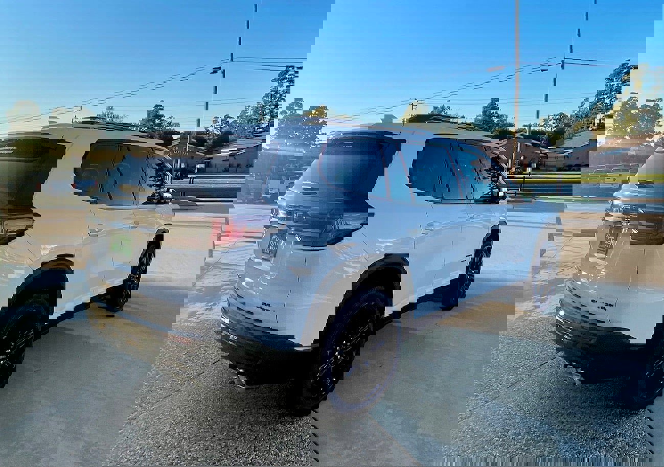 New 2026 GMC Acadia Elevation w/ Black Edition image 7