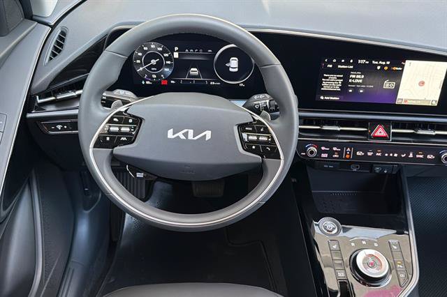 New 2026 Kia Niro Wind FWD image 15