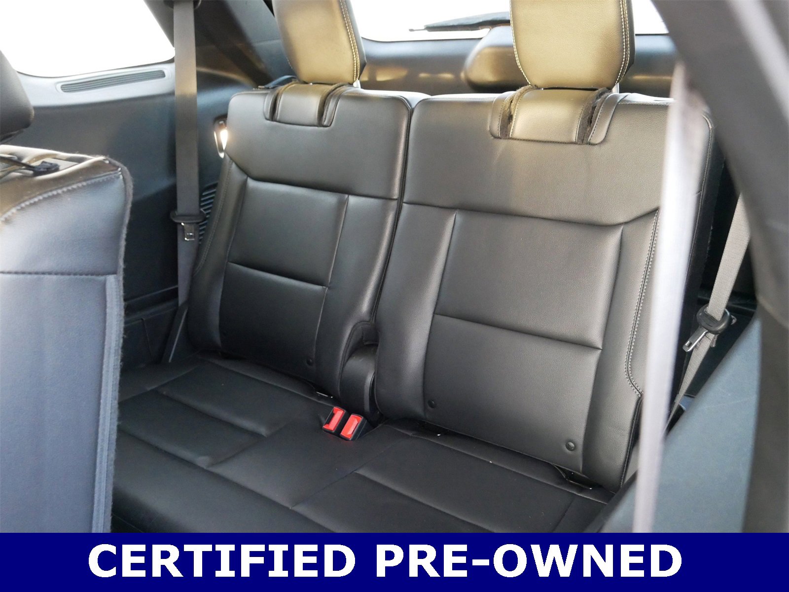 Certified 2020 Ford Explorer XLT w/ Equipment Group 202A image 17