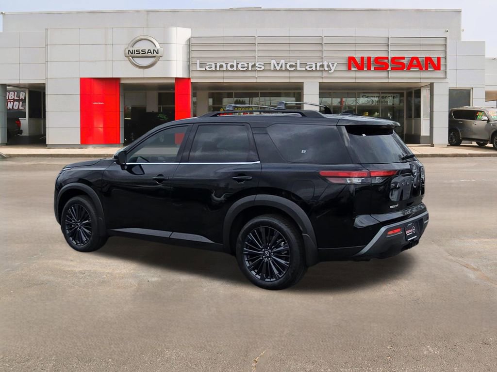 New 2026 Nissan Pathfinder SL w/ SL Premium Package image 5