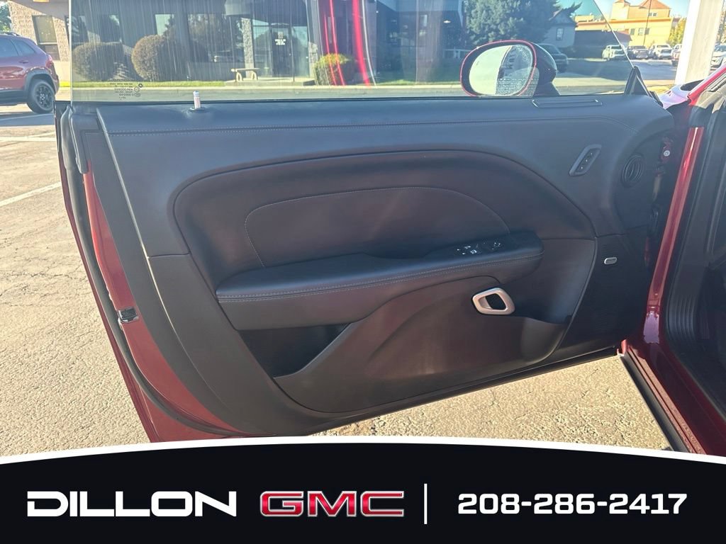 Used 2023 Dodge Challenger R/T w/ Plus Package RWD image 9