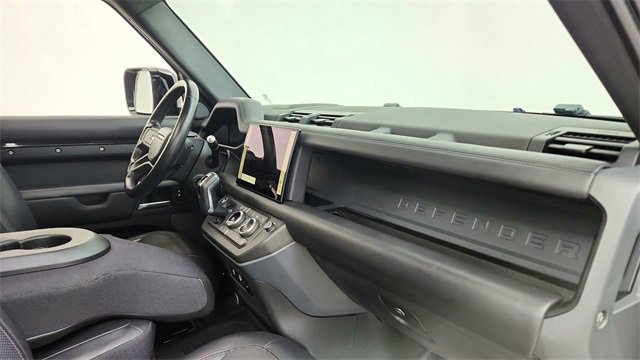 Used 2022 Land Rover Defender 90 X image 19