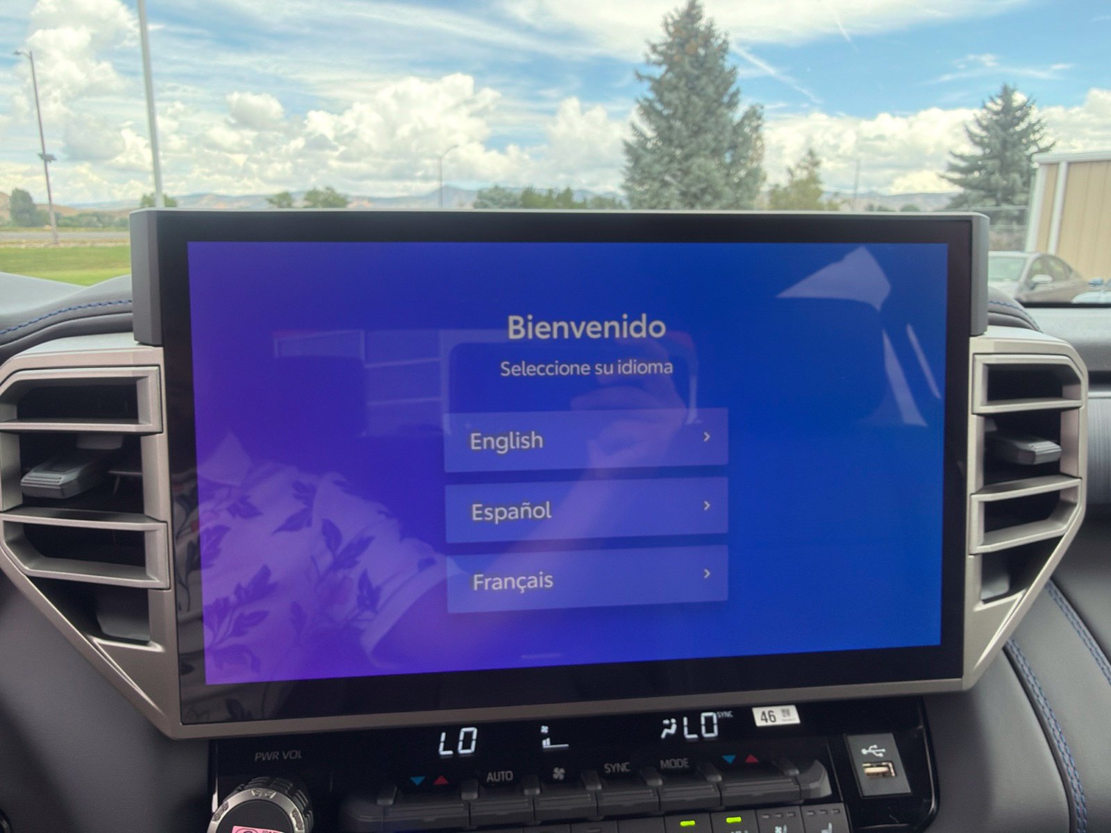 New 2026 Toyota Tundra Platinum AWD/4WD image 16