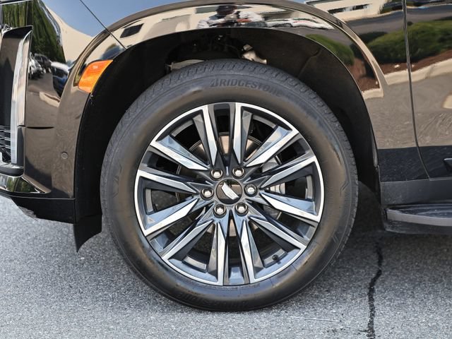 Used 2023 Cadillac Escalade Sport AWD/4WD image 6