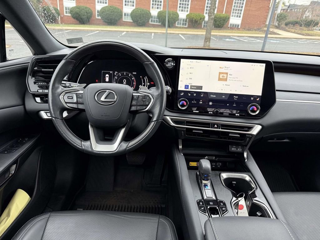 Used 2023 Lexus RX 350 Premium image 8