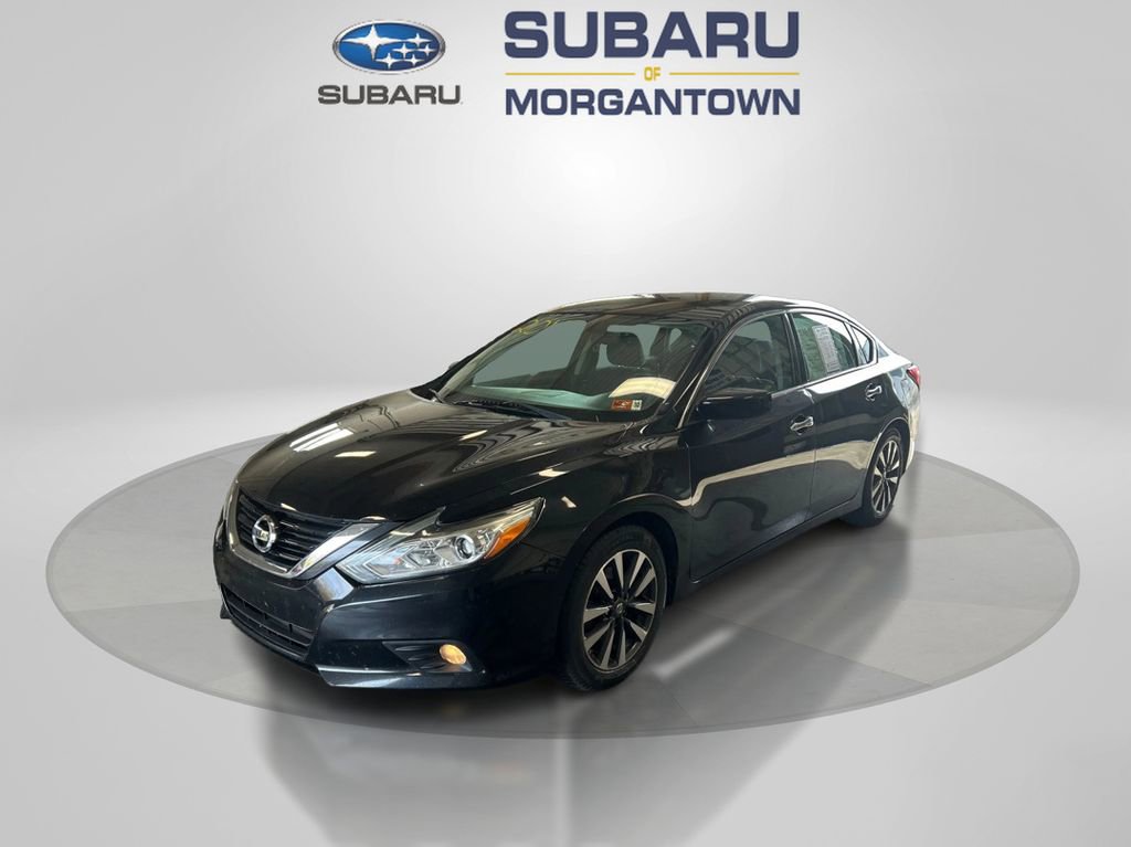 Used 2017 Nissan Altima 2.5 SV image 1