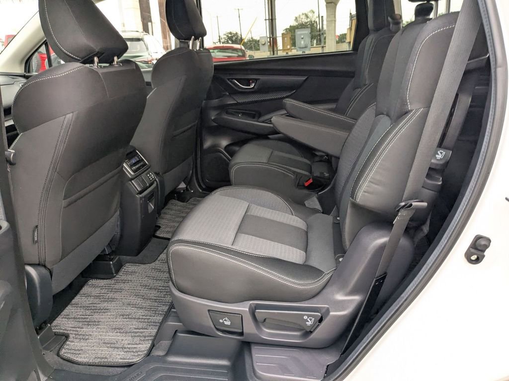 Used 2025 Subaru Ascent Premium AWD/4WD image 23