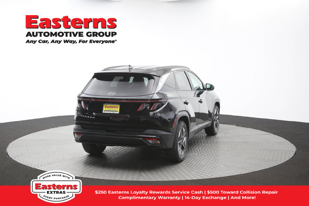 Used 2025 Hyundai Tucson SEL FWD image 39