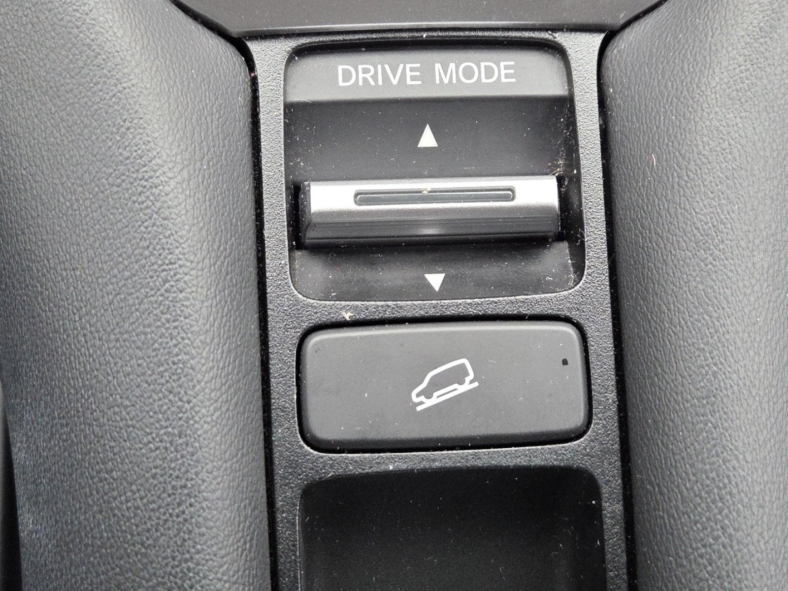 Used 2023 Honda HR-V Sport image 10