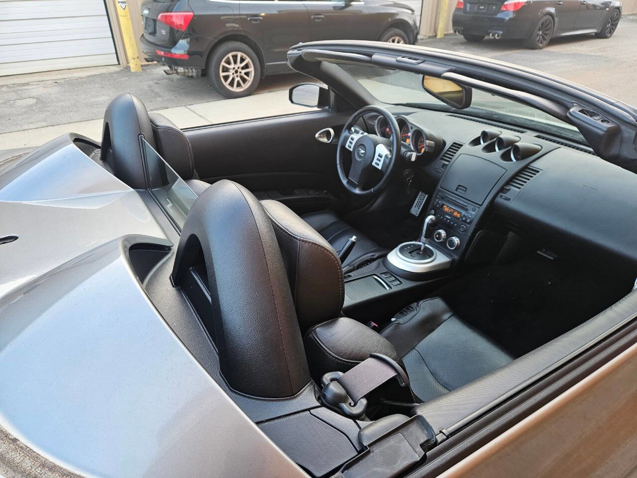 Used 2006 Nissan 350Z Touring image 18