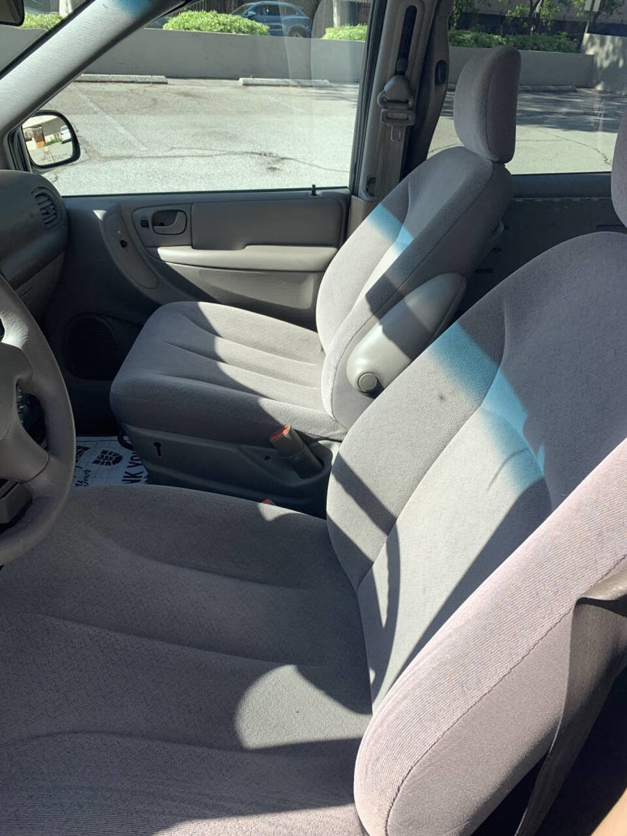 Used 2003 Dodge Grand Caravan Sport FWD image 15